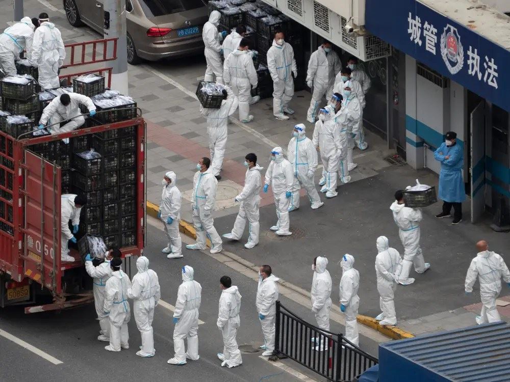 larangan menyanyi pada penduduk sepanjang perintah berkurung di china