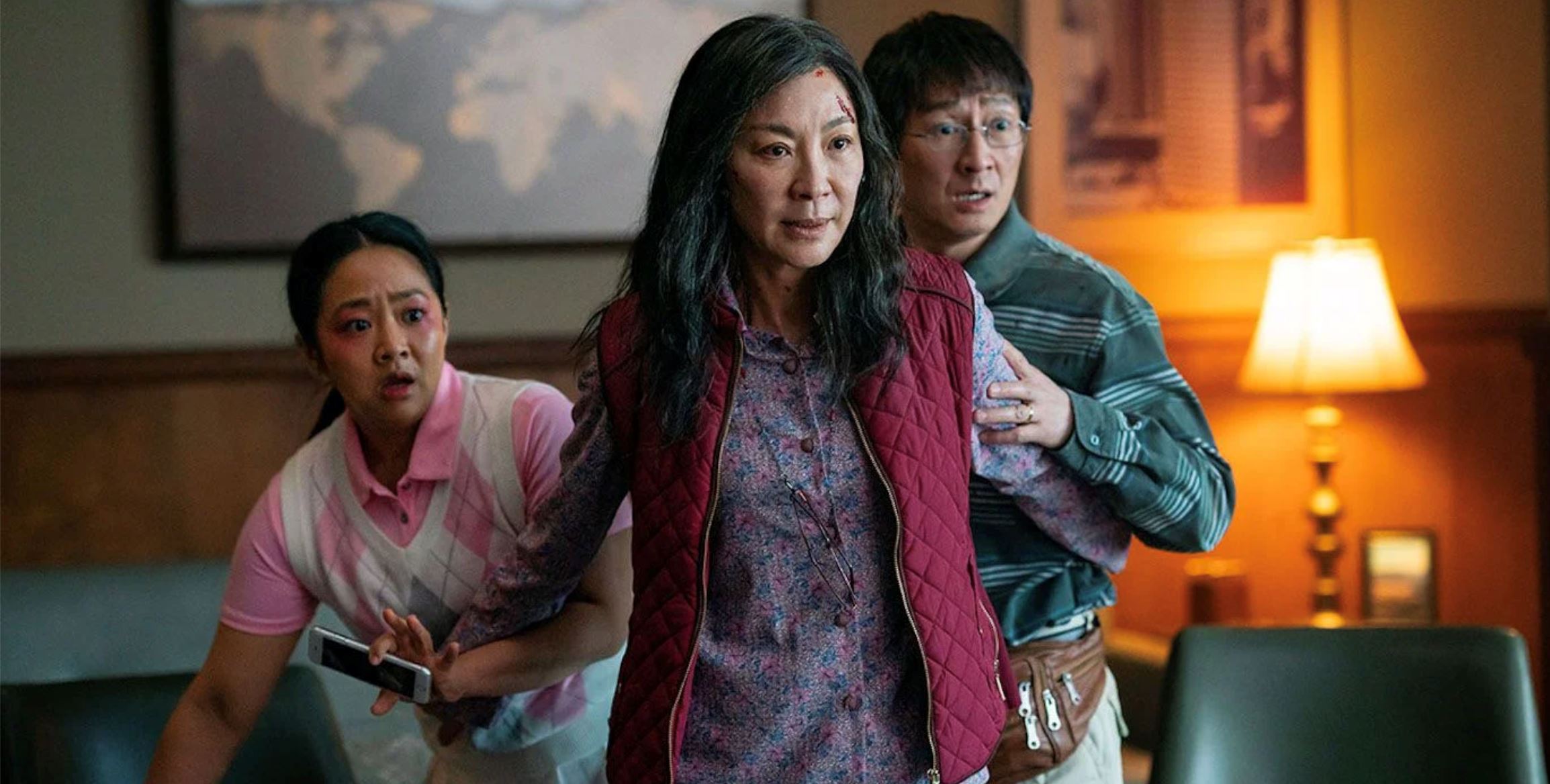 🎬《妈的多重宇宙》口碑逆天大爆❗️杨紫琼化身拯救世界的欧巴桑🔥