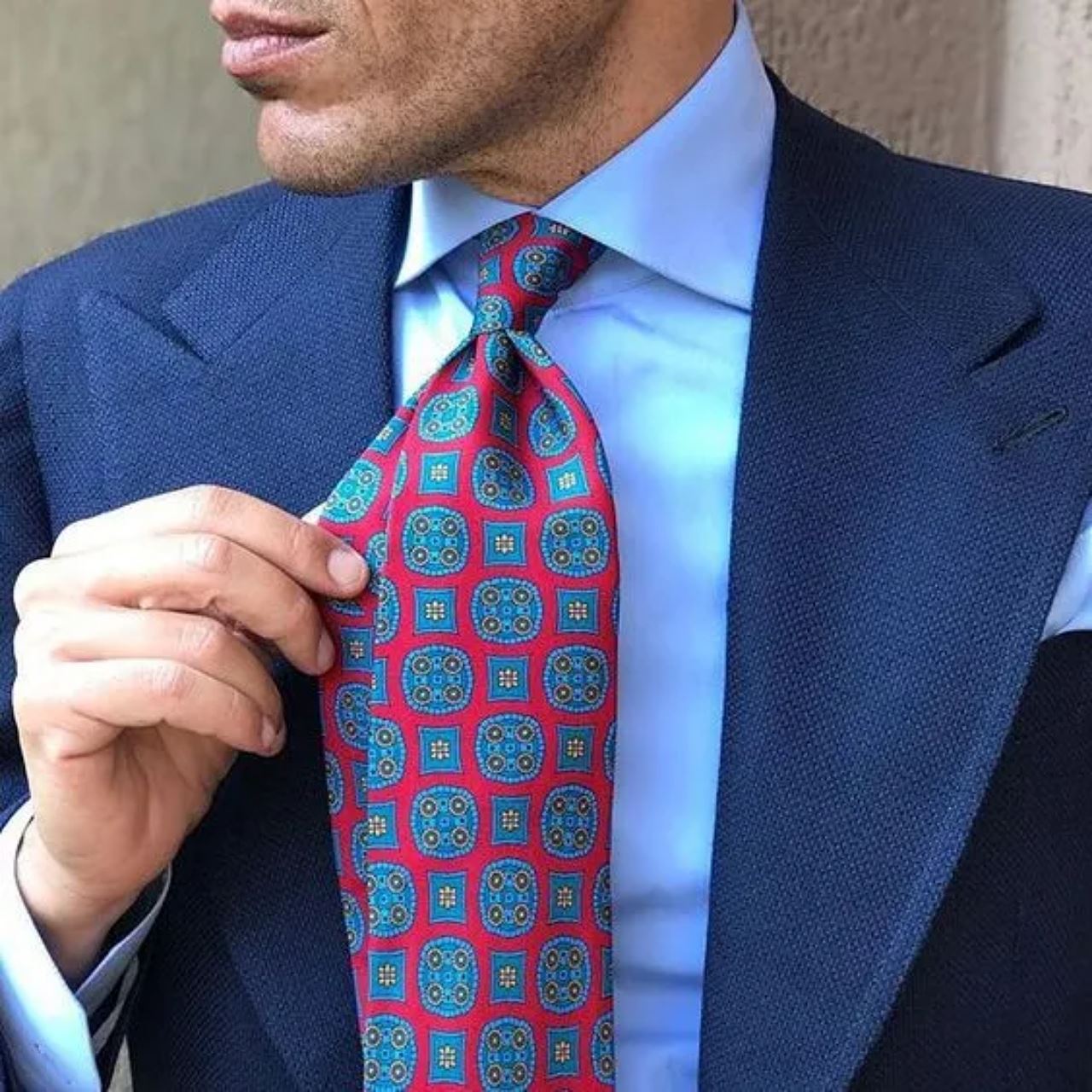 cadangan jangan pakai tali leher untuk jimat elektrik