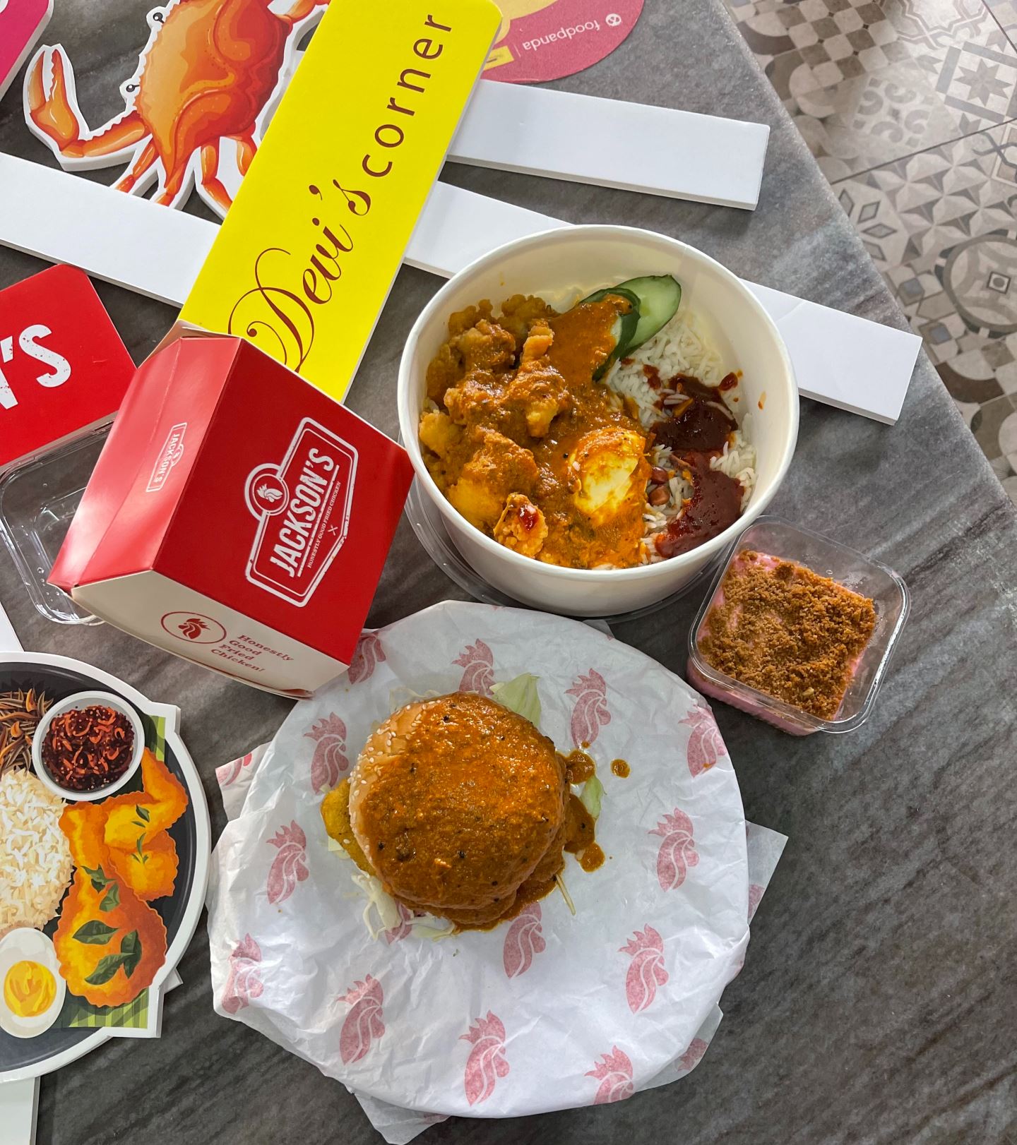 we celebrated foodpanda's 10th anniversary with an absolutely clawsome meal!