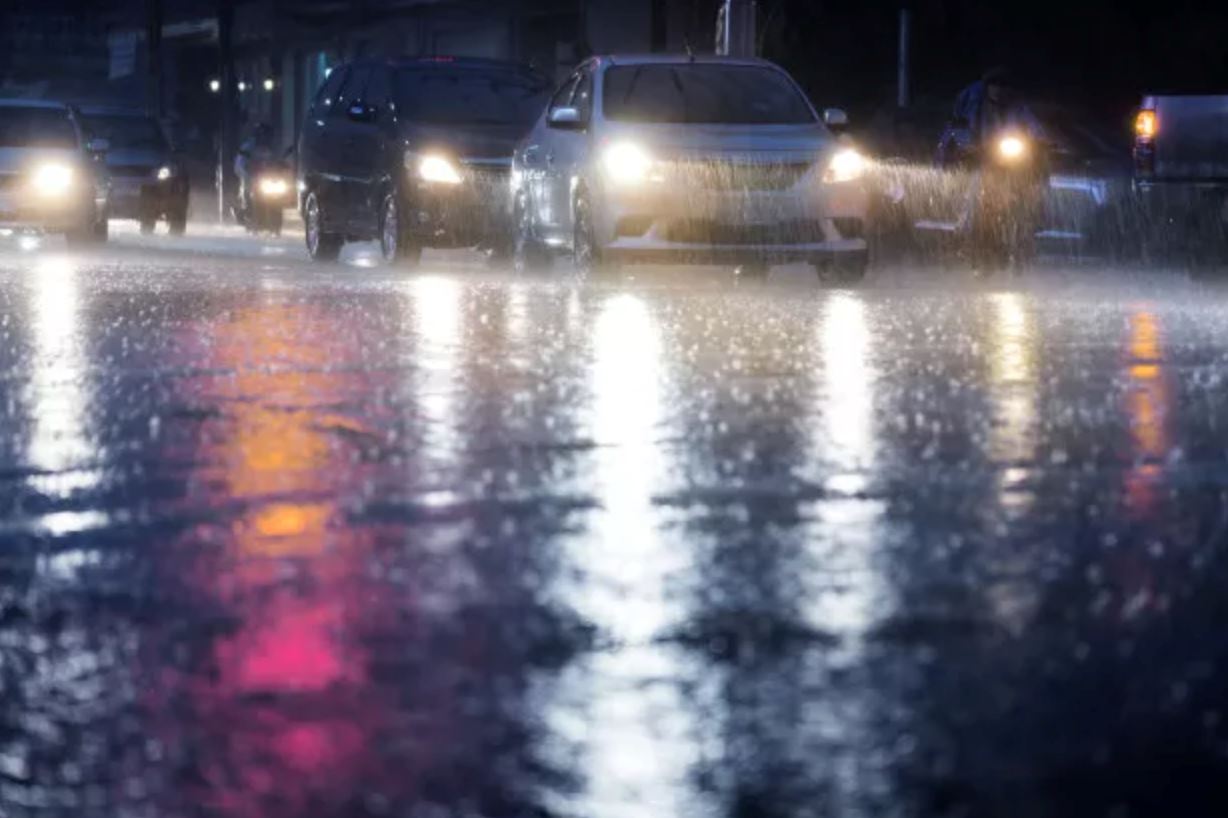 sabah, sarawak, and labuan on “yellow alert” after non-stop rain over the weekend