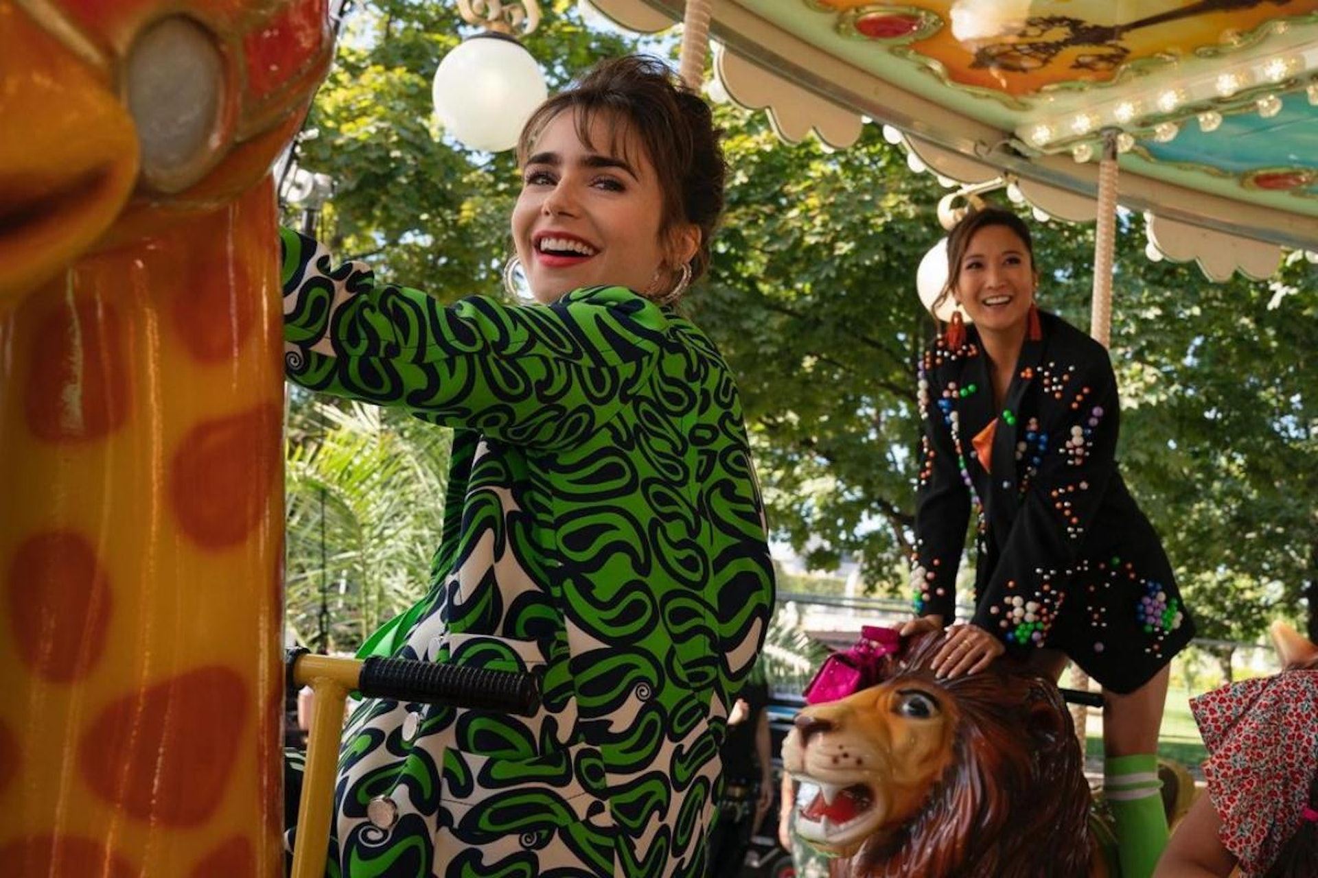 🇫🇷《emily in paris》第三季12月21日上线❗️emily事业爱情都陷三角恋⚠️