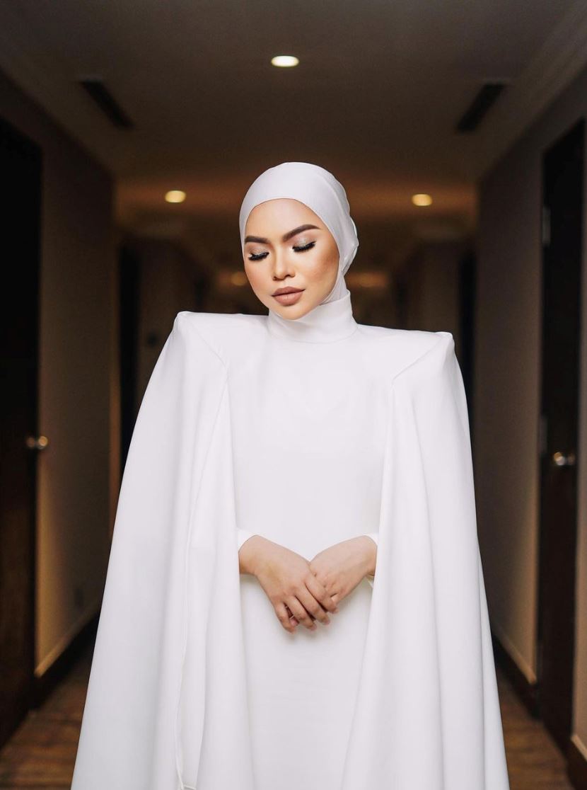 “aina abdul malaysia punya,” video tiktok ini curi perhatian ramai