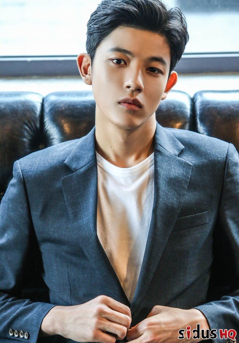 《僵尸校园》朴所罗门出生于乌兹别克斯坦❗️ig追踪暴涨至340万🔥