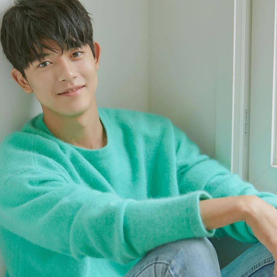 《僵尸校园》朴所罗门出生于乌兹别克斯坦❗️ig追踪暴涨至340万🔥