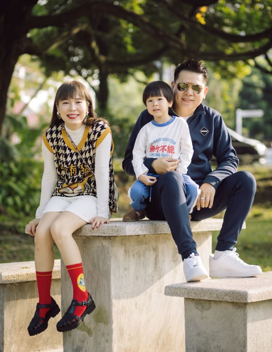 yoon吴家润一家三口确诊新冠肺炎❗️喉咙干渴身体疼痛😭