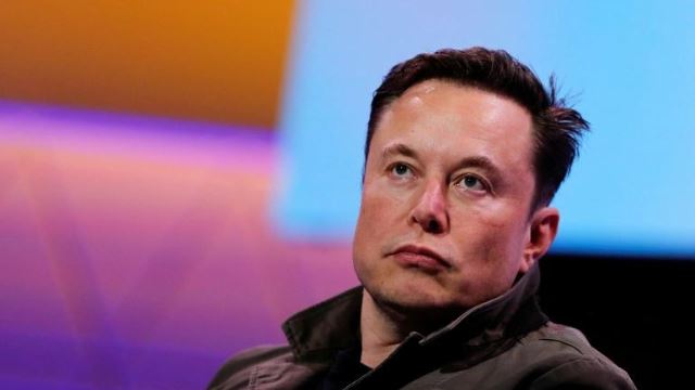 twitter saman elon musk akibat tarik diri dari pembelian