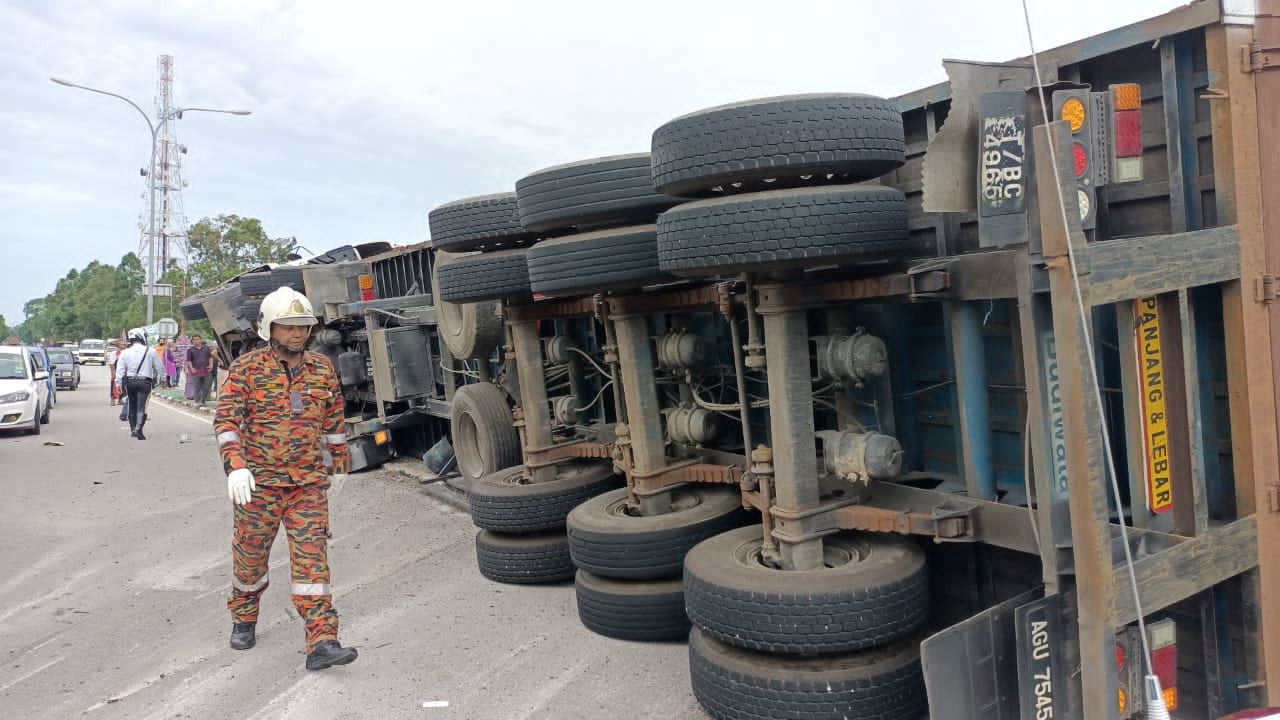 one dead, several injured in 29 vehicle pile-up