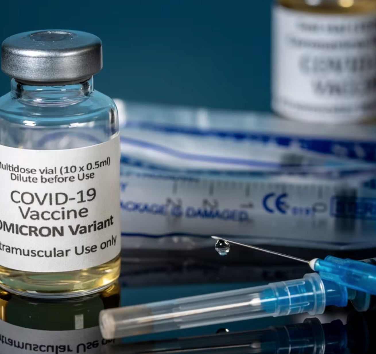 omicron-specific covid vaccines could finally be here in october