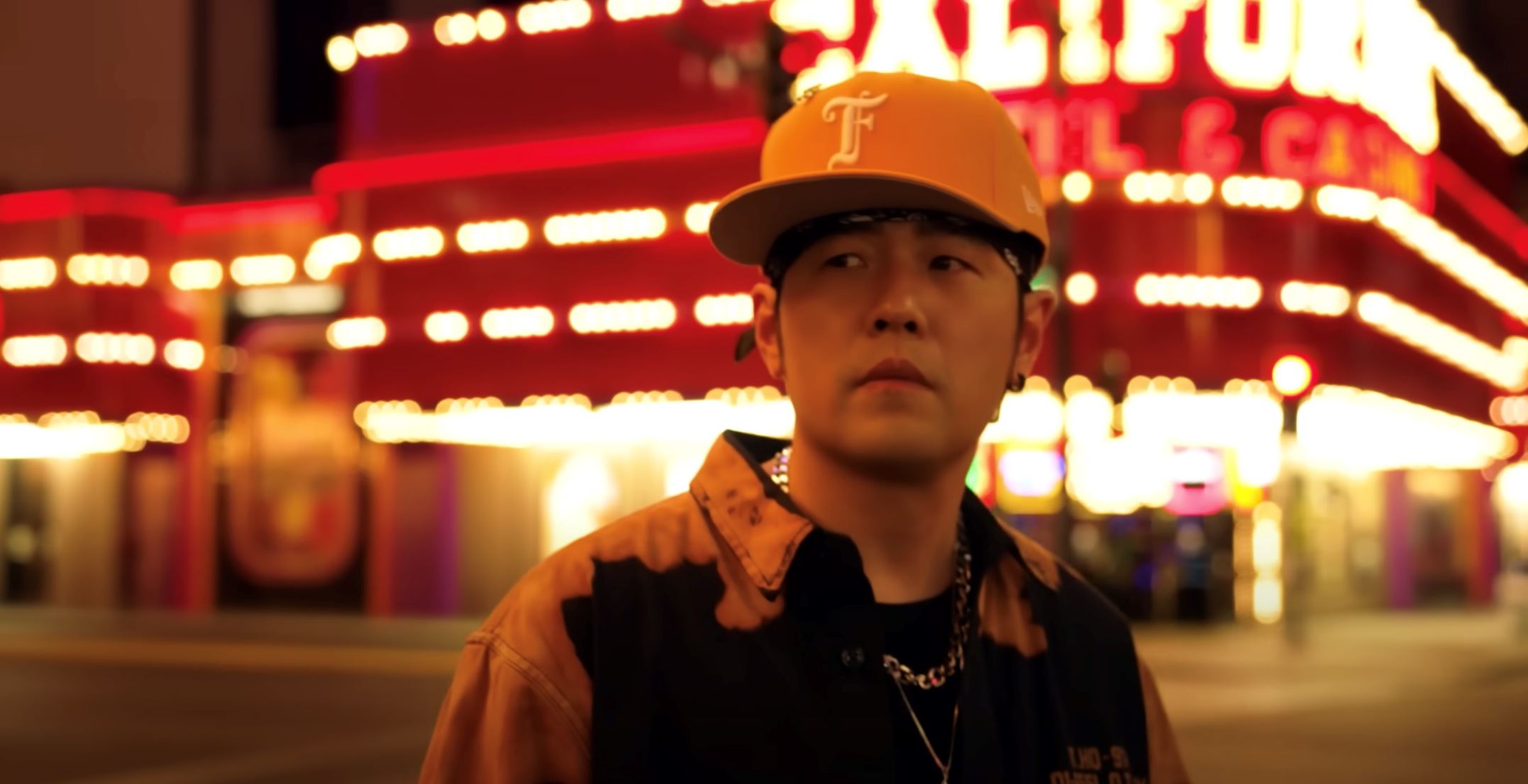 🎤【mv】周杰伦凌晨12点发《还在流浪》mv❗️已经突破100万人次观看🔥