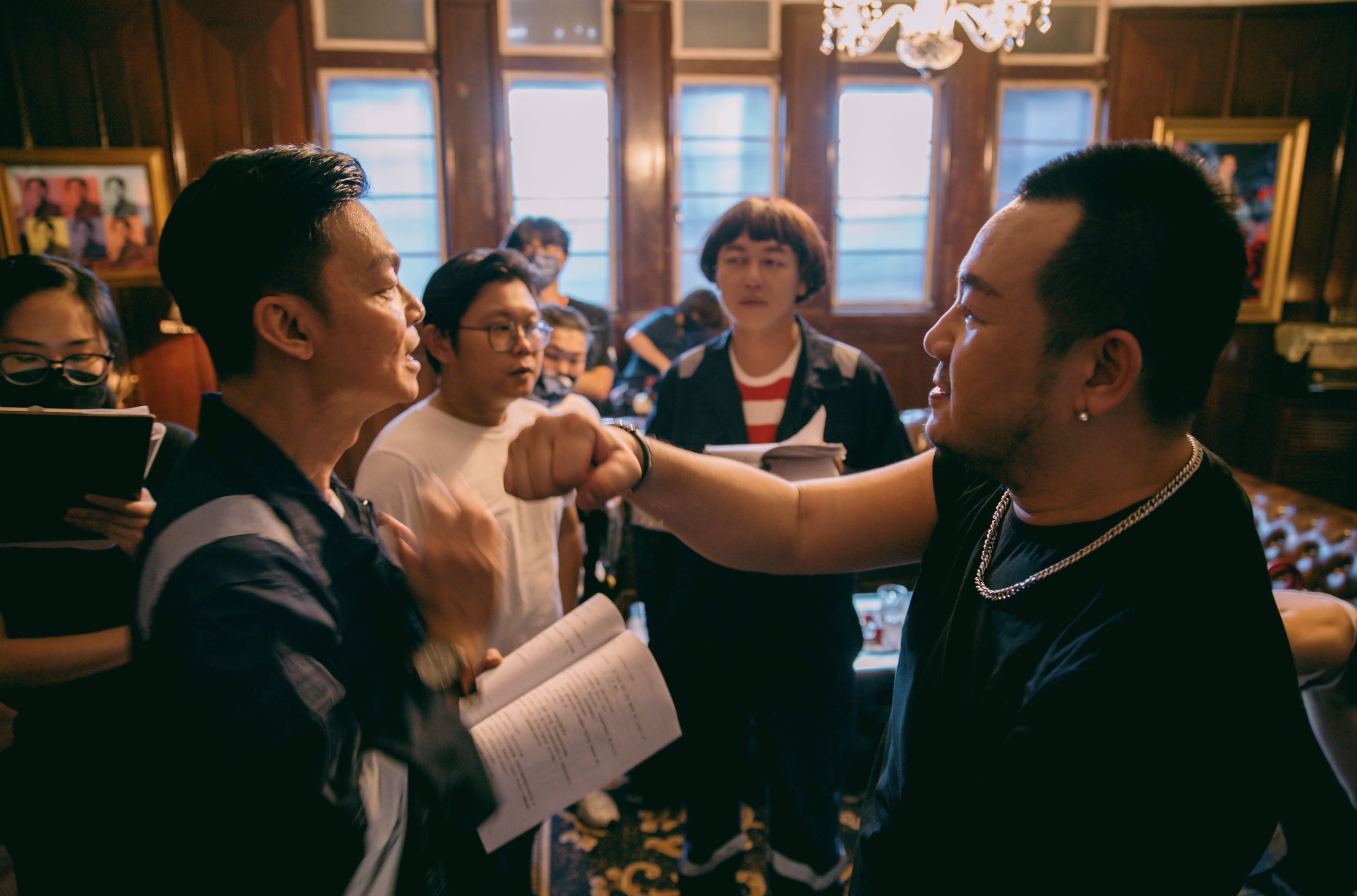 🎬林德荣和颜薇恩参演新电影《发财联盟》❗️故事犹如马新版《纸房子》💰