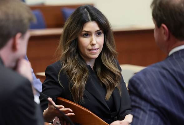 dianggap ‘bintang’, peguam johnny depp kini jadi buruan hollywood