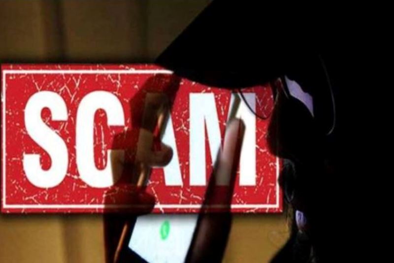 scam alert! clerk loses rm20,000 after installing fake maid services app