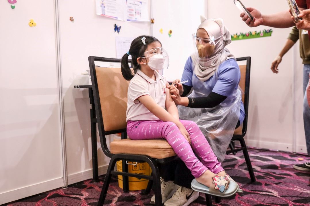 vaksin sinovac untuk kanak-kanak 5 hingga 11 tahun diluluskan