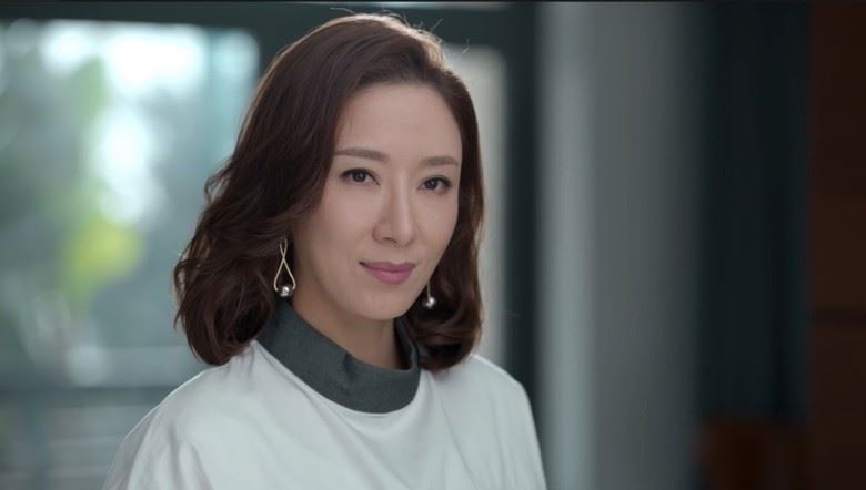 《家族荣耀》杨茜尧「无辜」「奸诈」表情切换自如❗️网友大赞「最佳奸角」⚡️