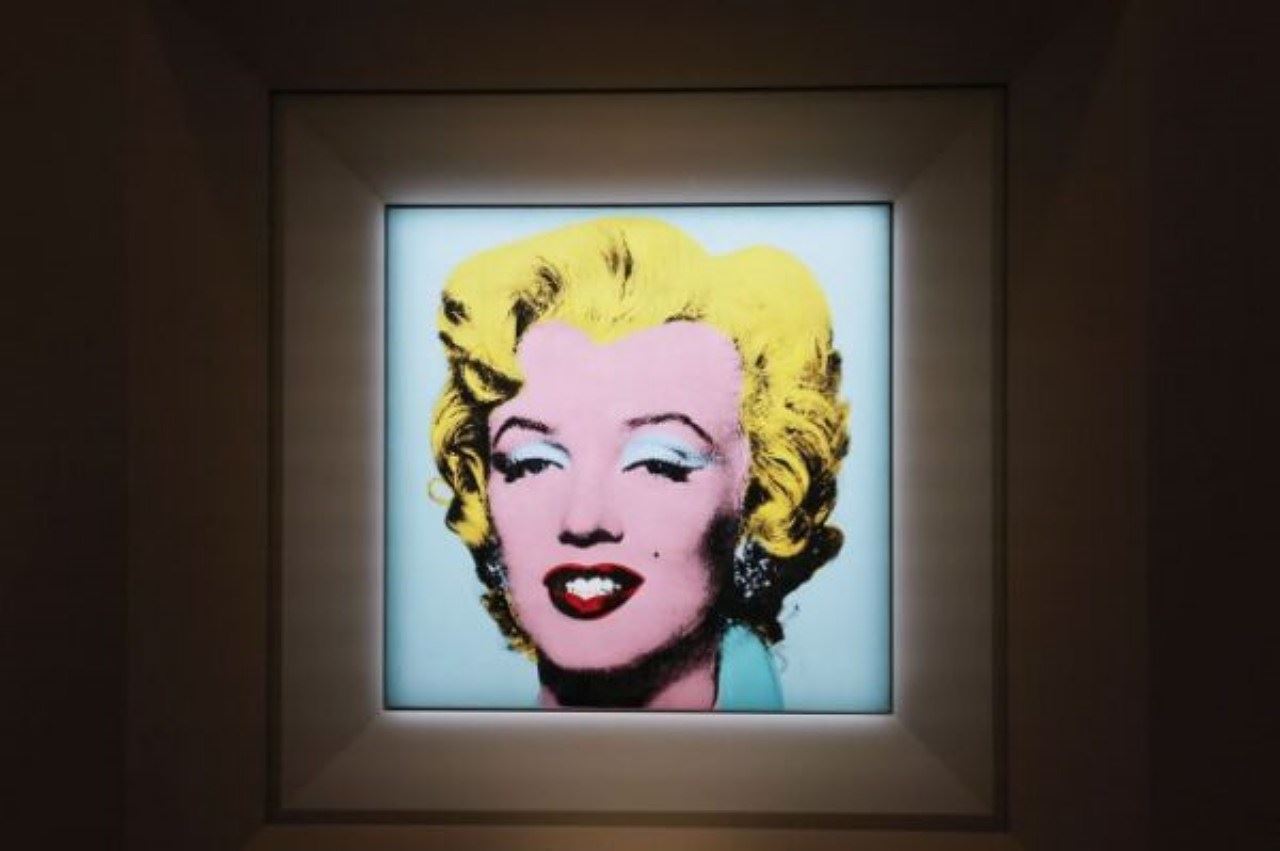 harga potret marilyn monroe dijangka cecah rm844,400,000.00 !