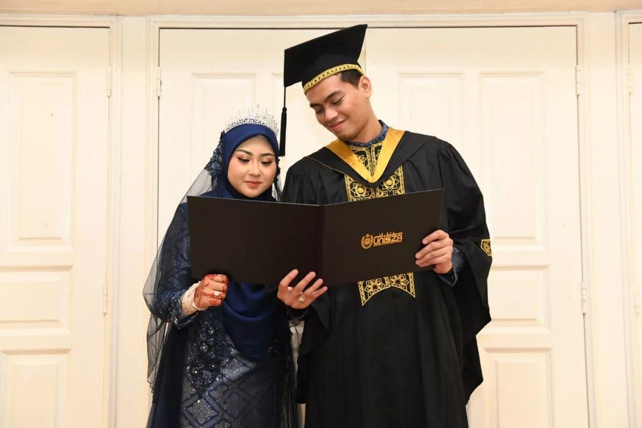 pagi bernikah, petang konvokesyen. kegembiraan berganda!