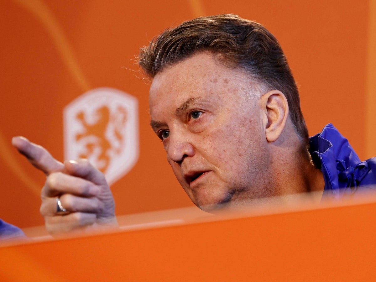 louis van gaal warns “stay away from man united!”