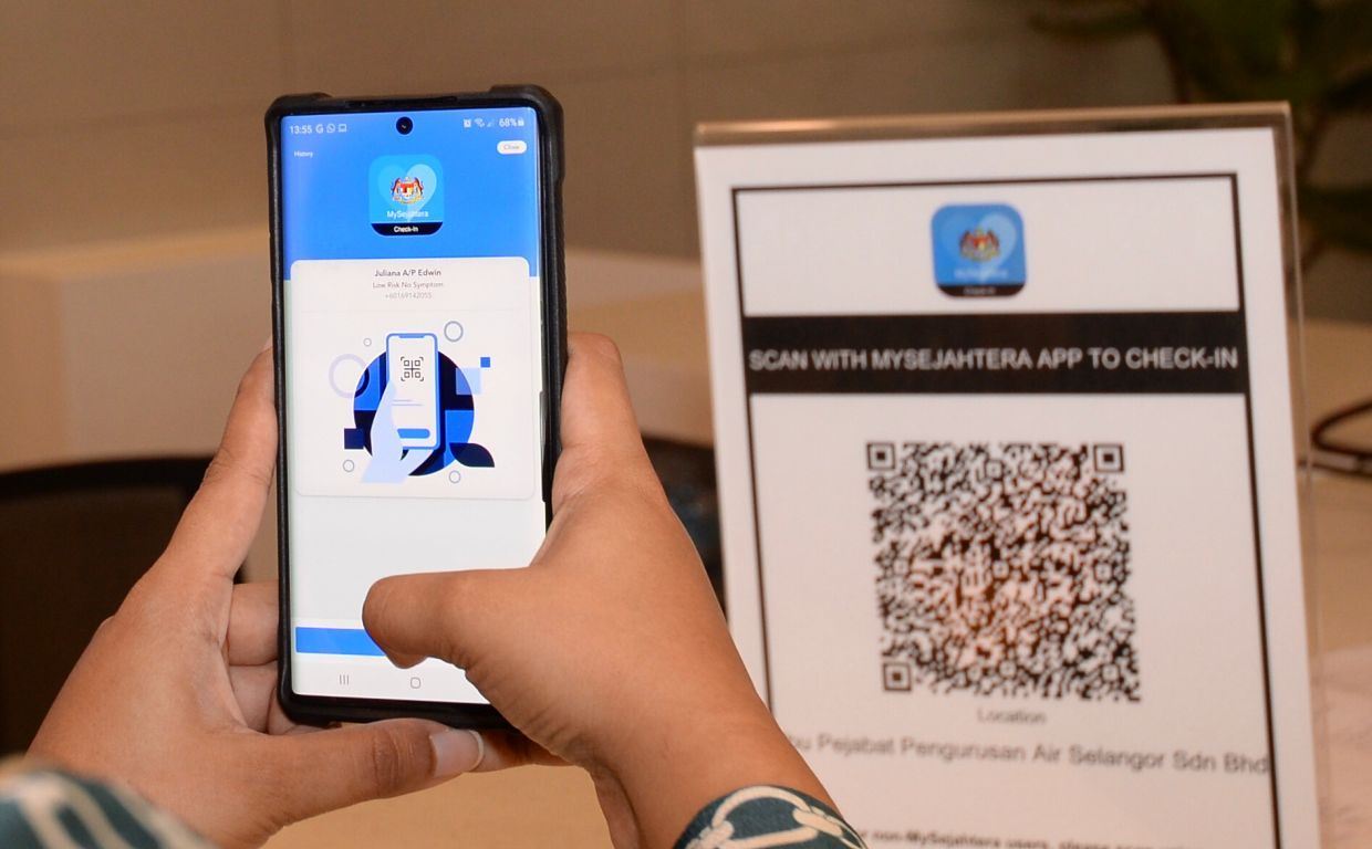 malaysians might not have to use mysejahtera anymore as the country moves into endemic phase