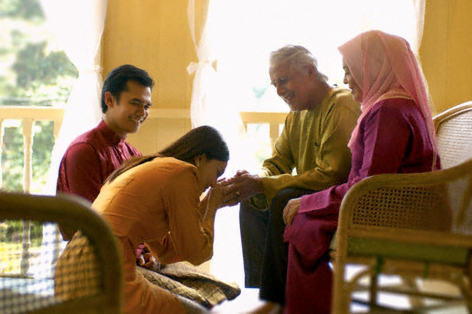ini antara pose gambar boleh buat di hari raya sebagai suami isteri