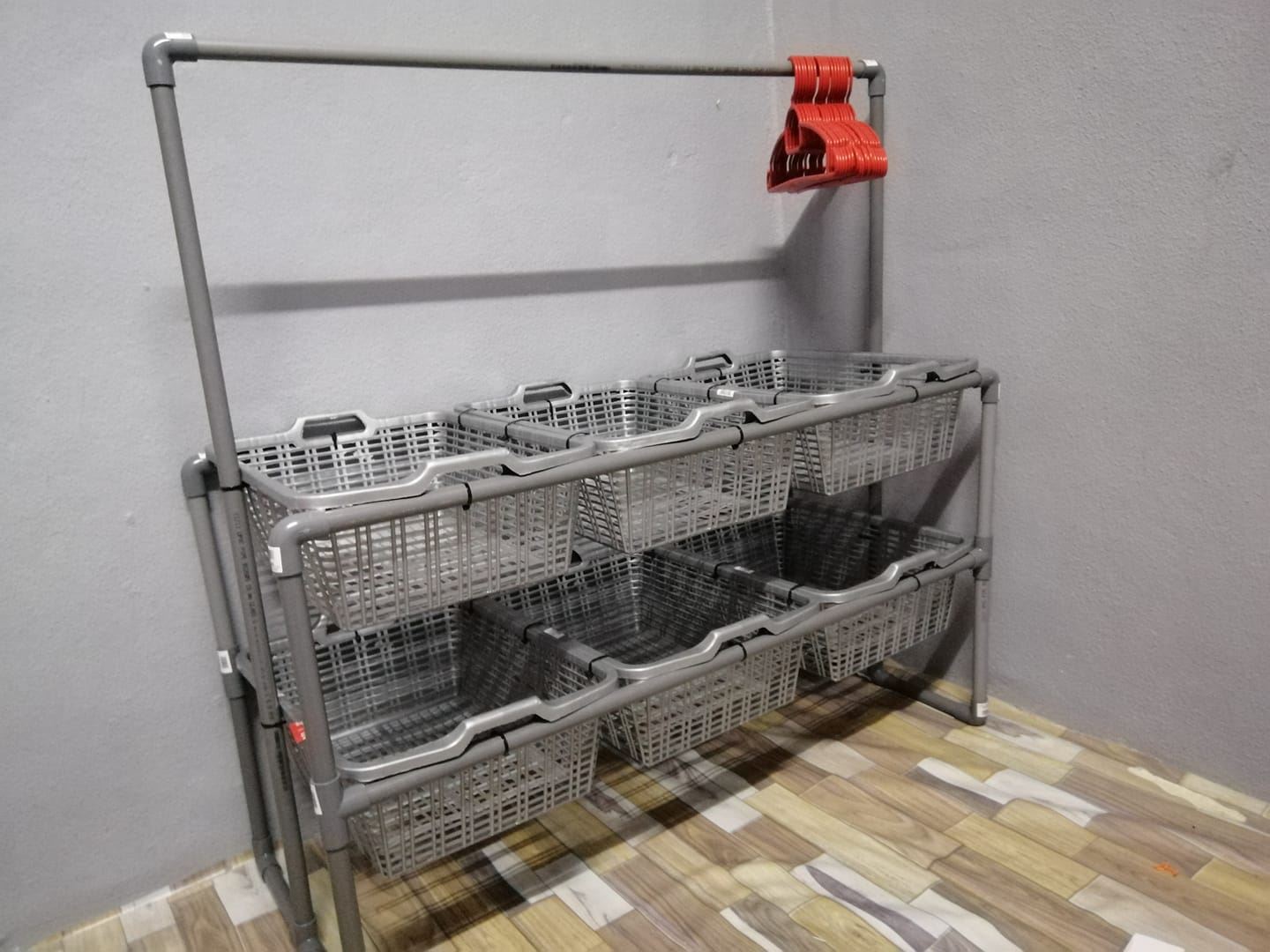 jom buat almari bajet macam ni, nampak kemas dan tersusun