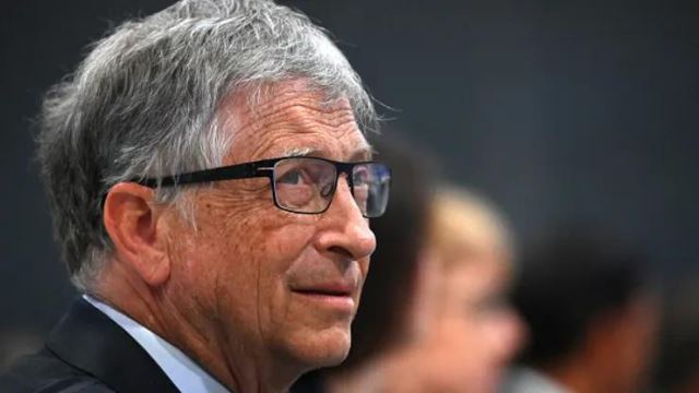 masa depan twitter tidak jelas selepas pemilikan elon musk - bill gates