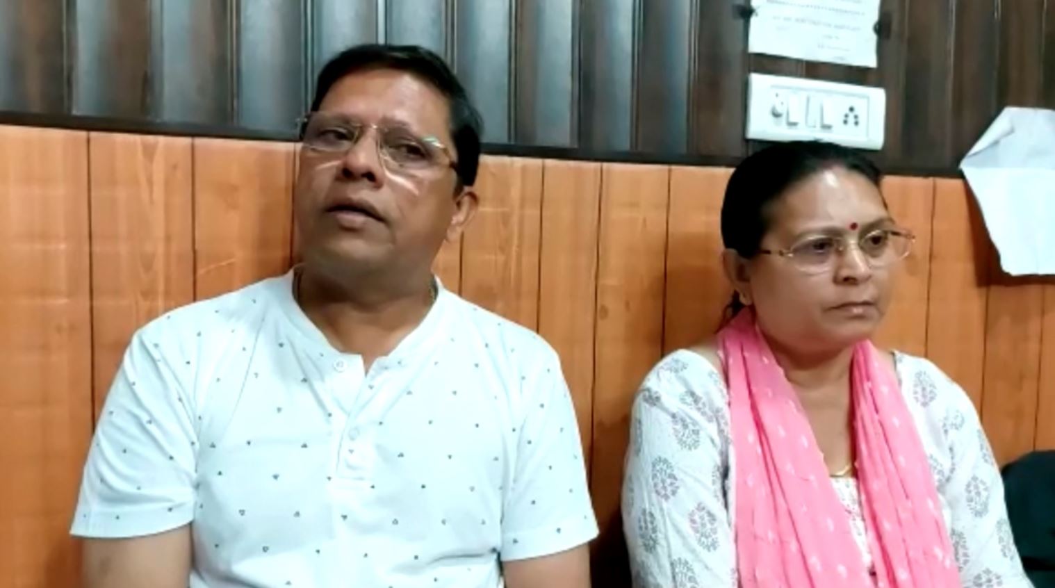 couple in india to sue son & daughter-in-law if they fail to give them grandchildren within a year