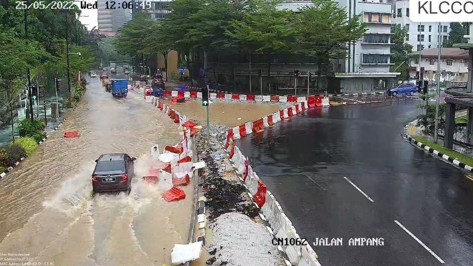 kl hit by flash floods again following continuous downpour since morning 