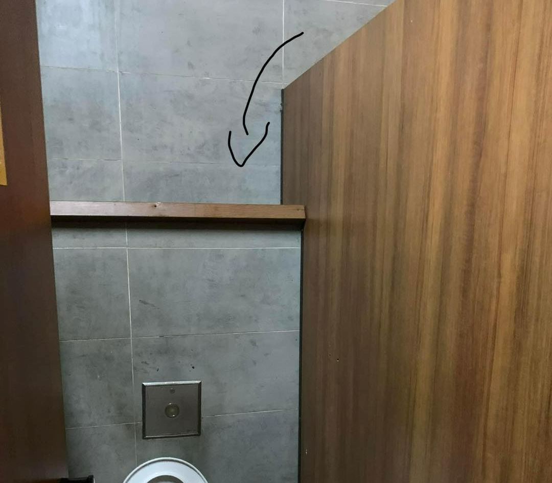 woman’s handbag stolen while she was “doing her business” at public toilet in penang