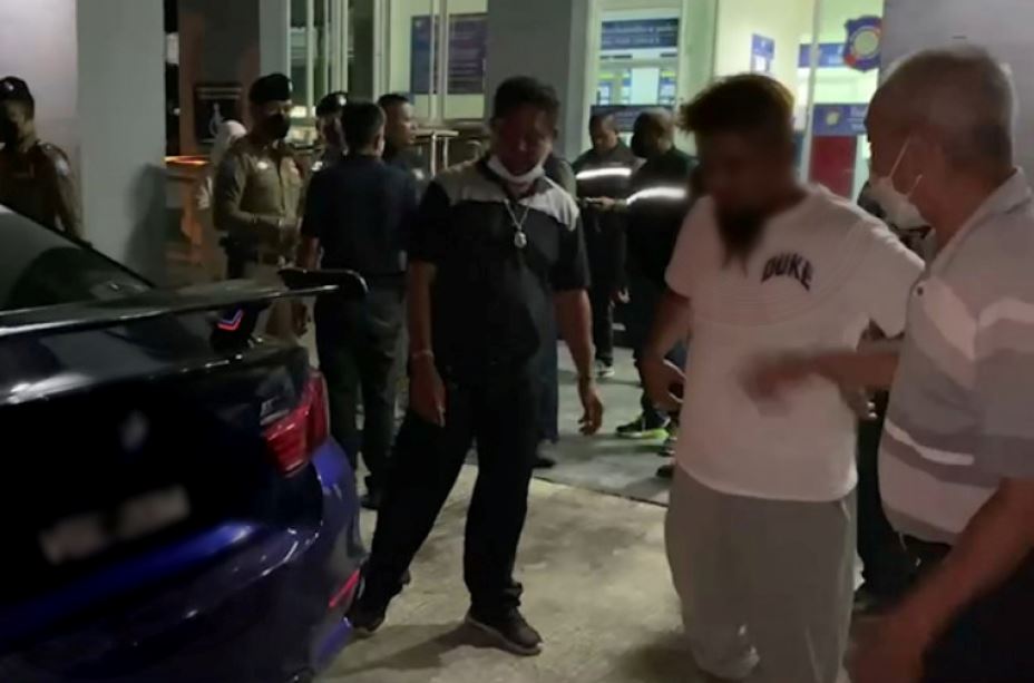 m’sian man had to pay 100,000 baht for causing damage to four vehicles while “drifting” his car in thailand