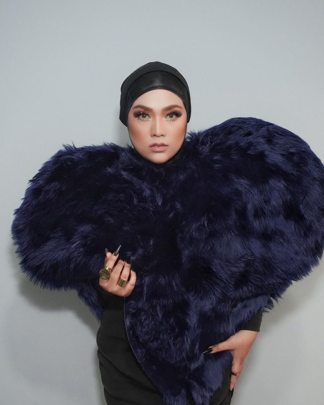 digosip bercinta, shila amzah anggap amir masdi macam adik