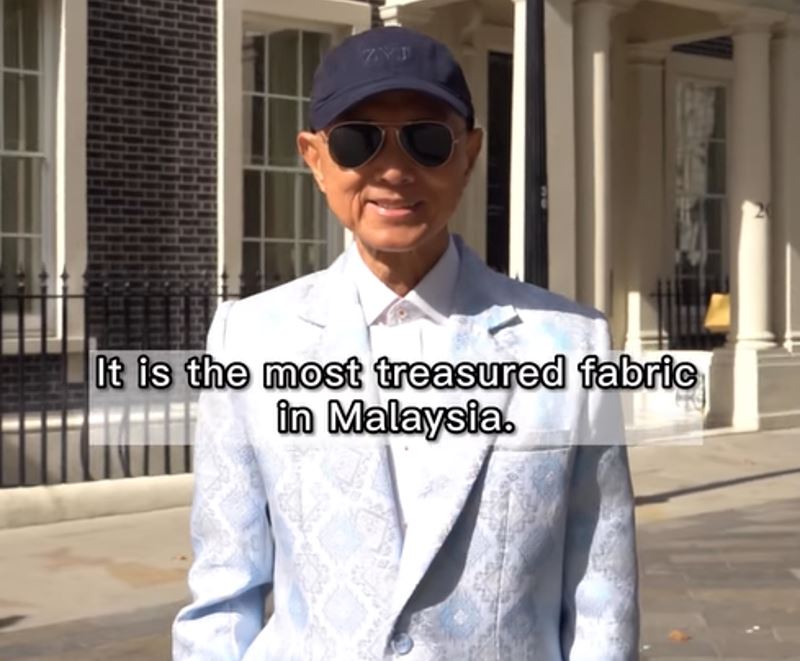 jimmy choo went viral talking about his outfit in london and showing off the malaysian songket