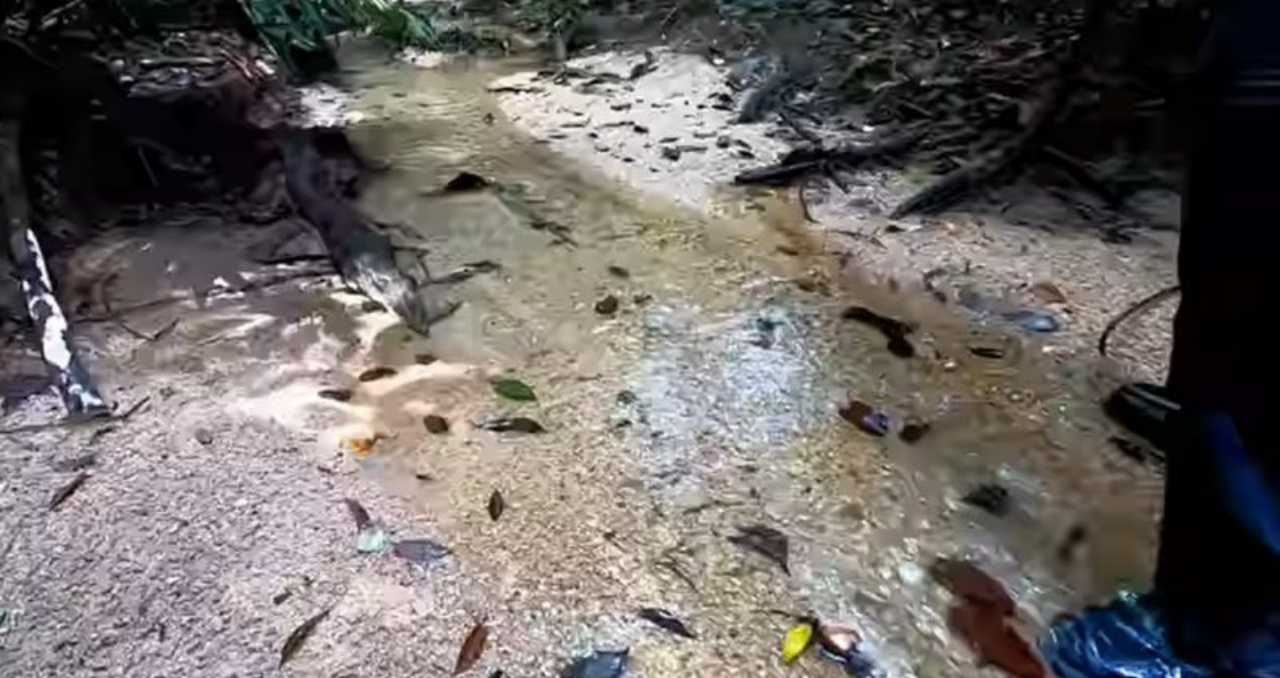 ini rupanya punca jadi air terjun, tak sangka dari celah batu?