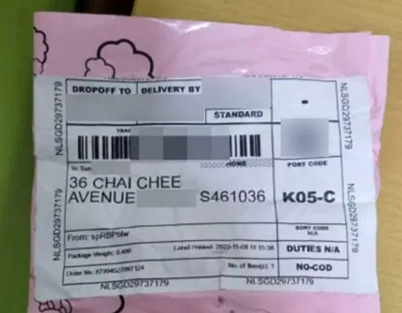 singaporean uncle purchase flat screen tv for rm625, receives tissue packet instead!