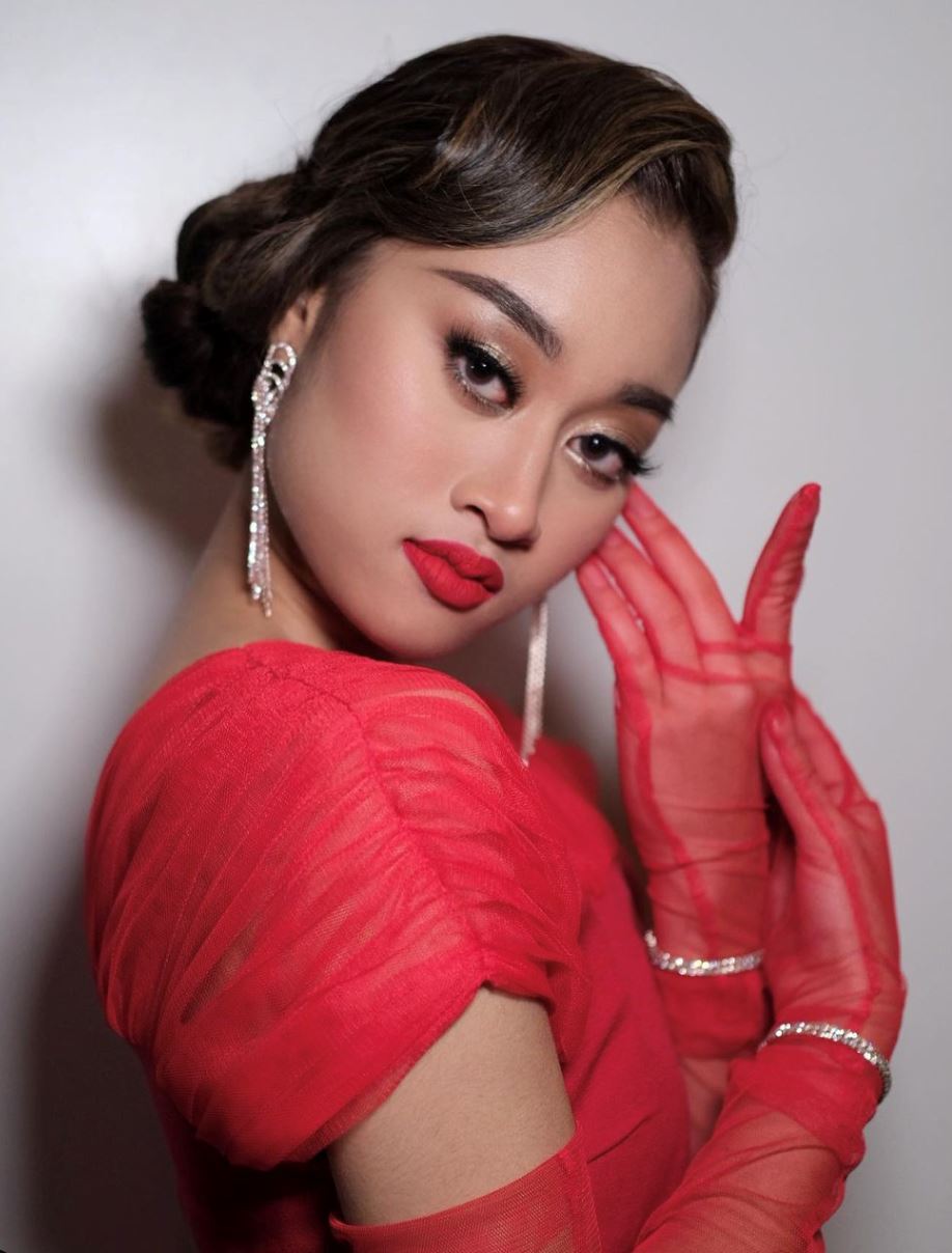 aisha retno tak memilih pasangan asalkan dia suka kucing