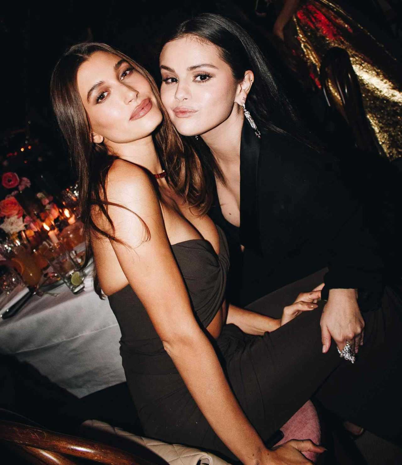 kongsi foto berlaga pipi, hailey bieber dan selena gomez tak bermusuh