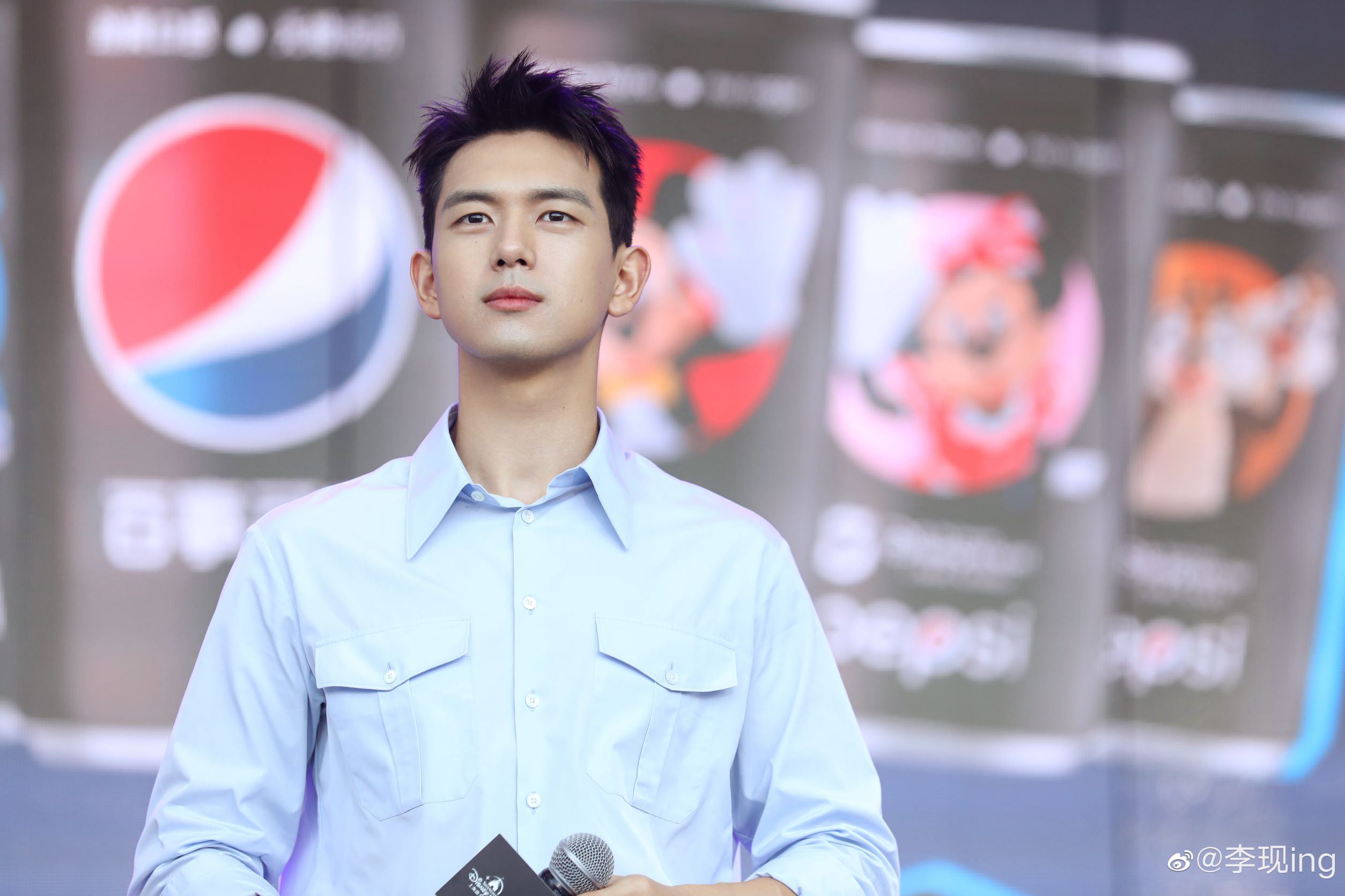 ✨杨紫连续四年公开发文为李现庆生🎂童颜夫妇最强售后🥰