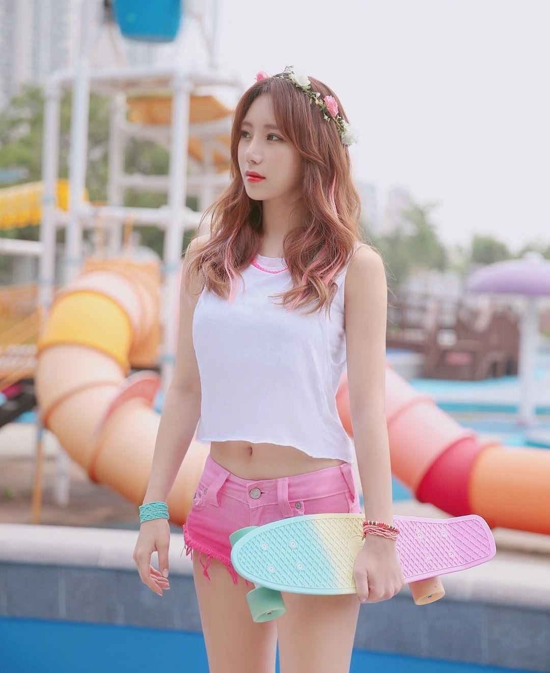 ✨马东石公布已婚身份💍领奖台上甜蜜感谢：“我深爱的妻子”💕