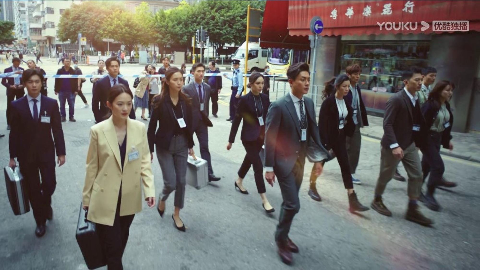 📺黄宗泽袁伟豪《法证先锋5》今晚开播🔬 小丑回归童年阴影变成年阴影🔍👀