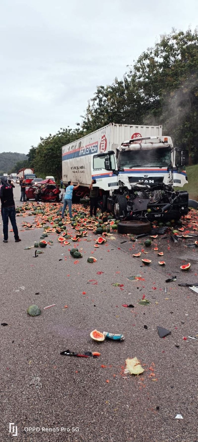 one dead, two injured in multi-vehicle crash on plus highway