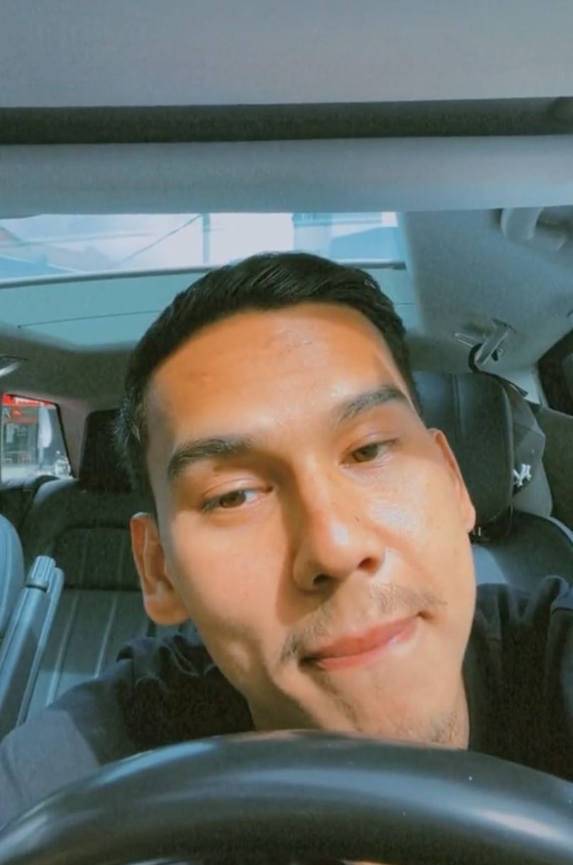 pamer aksi gigit, ramai sanggup jadi stereng kereta mk k-clique