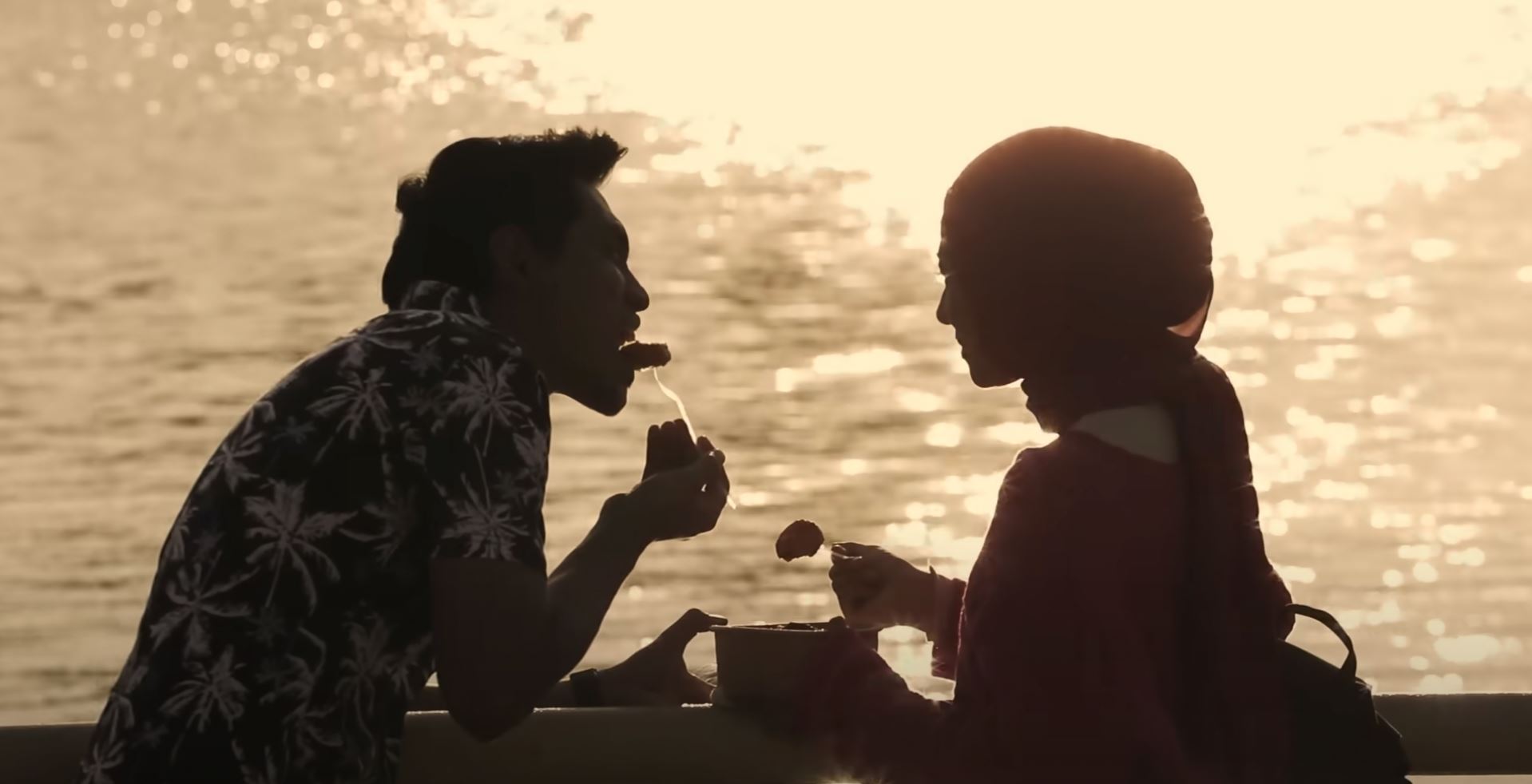 tiba-tiba digosip bercinta, khai bahar jelas statusnya bersama hawa rizwana