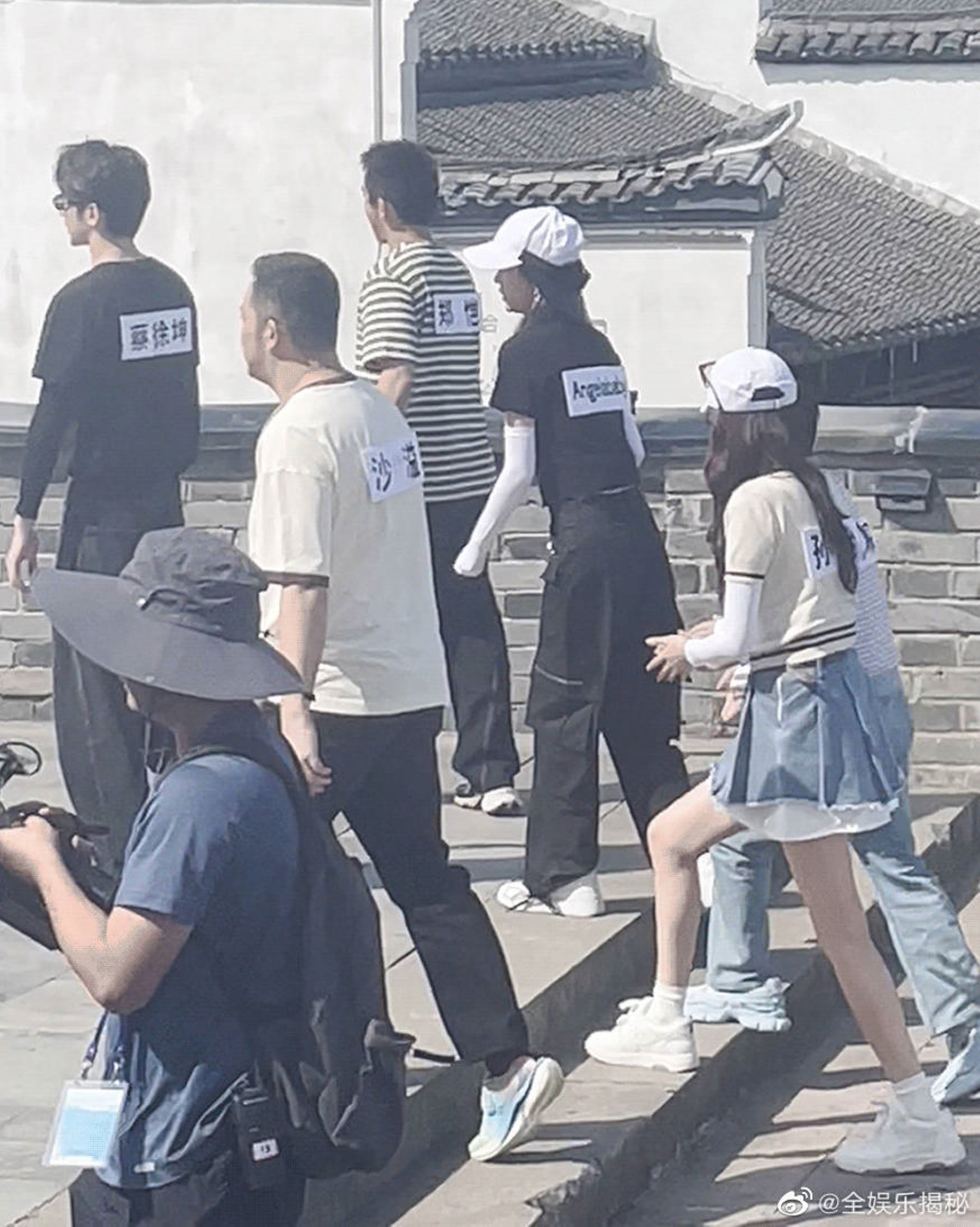 &nbsp;🎥奔跑吧特别季开始录制🏃🏻🏃🏻‍♀️ 全员学院风秋日造型清爽亮相😍