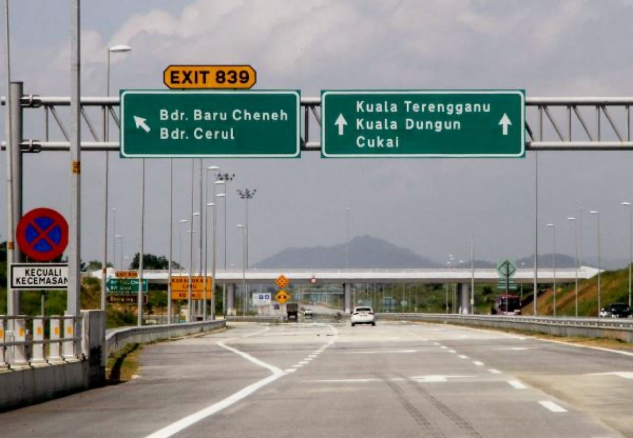 polis cadang guna lpt, lebuh raya timur barat elak sesak di gua musang masa pulang beraya