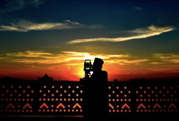 1 syawal hari jumaat? sabar, jangan terpengaruh berita penetapan aidilfitri di negara lain!