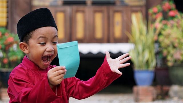 6 tips beraya di rumah saudara dan kenalan