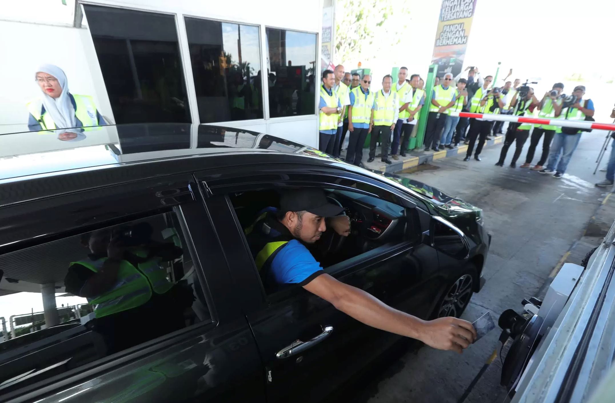 mex大道抢先体验「信用卡」付过路费！6收费站启用！