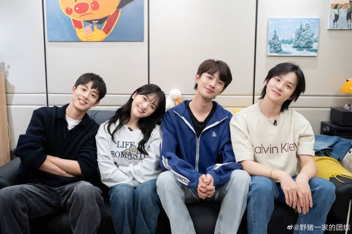 陆综《快乐的大人》戳心语录❗首先，你要快乐，其次，都是其次！💕