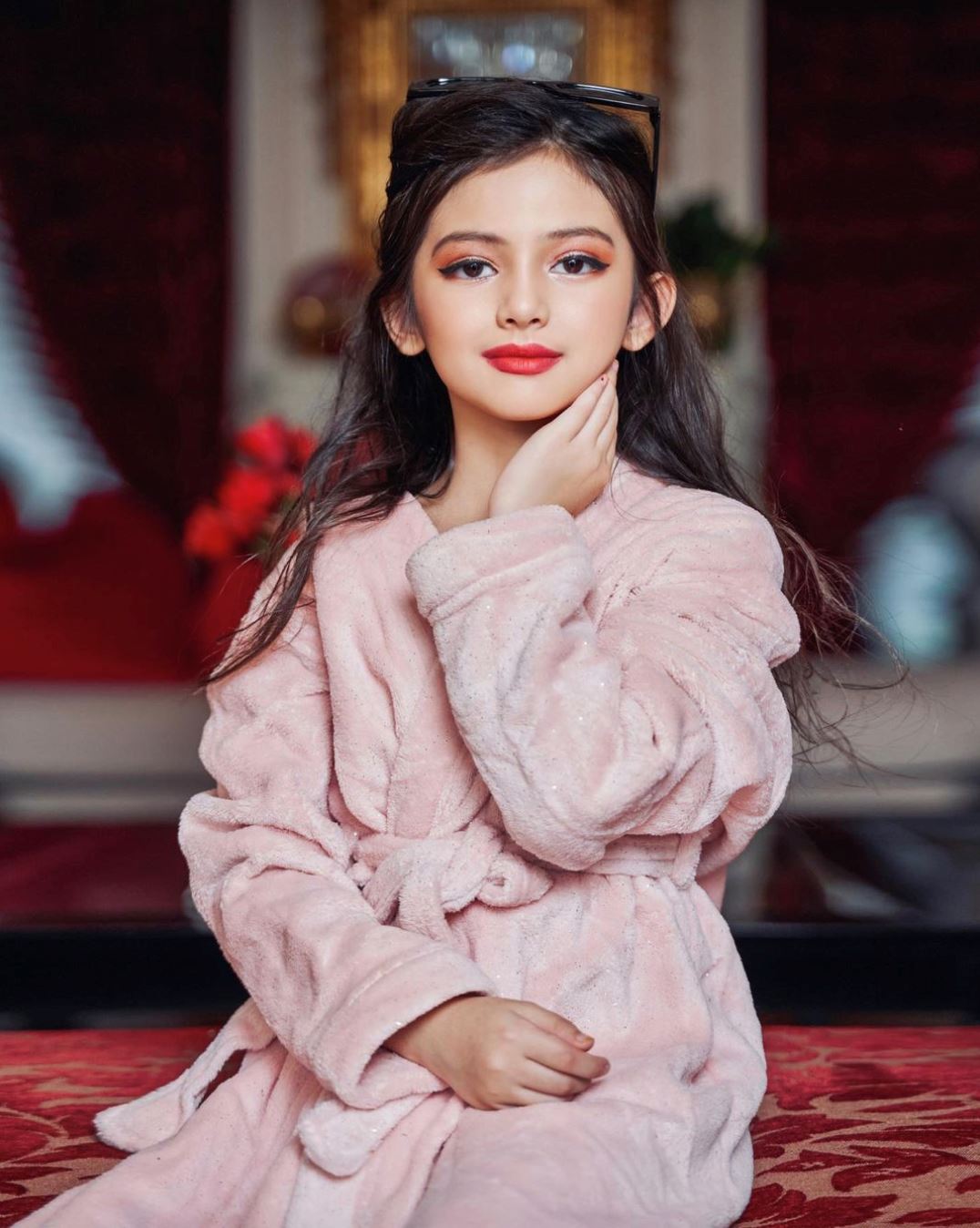 lebih tiga juta tengok anak che ta, aaisyah dhia rana bersolek