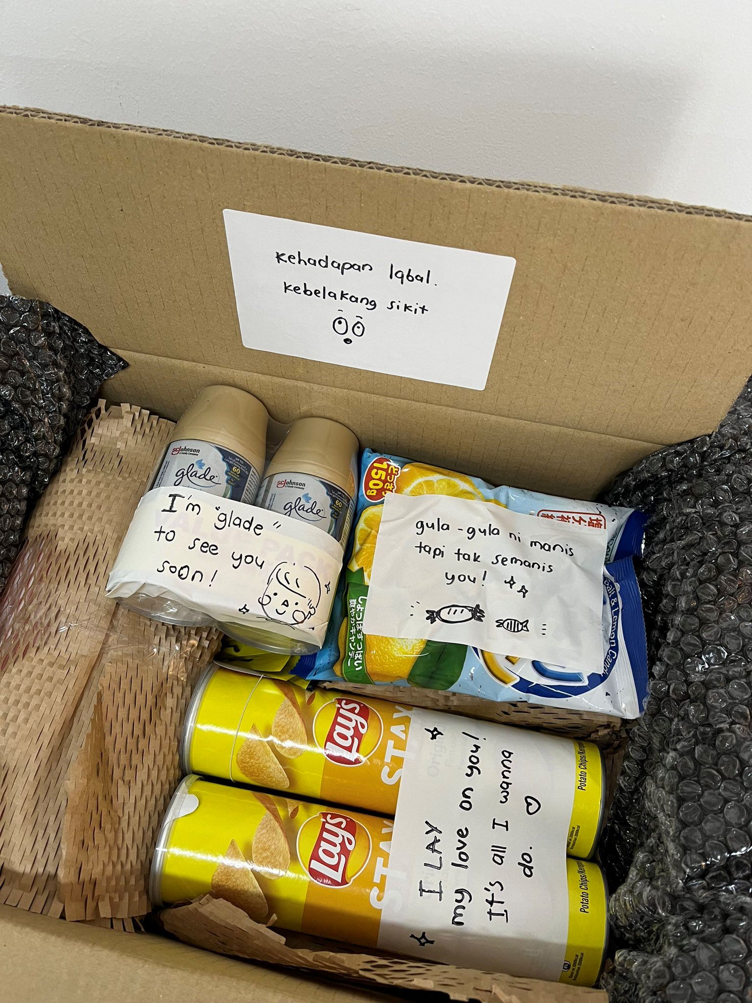 wife adds funny punchlines on husband’s shopping list items, malaysians amused! 